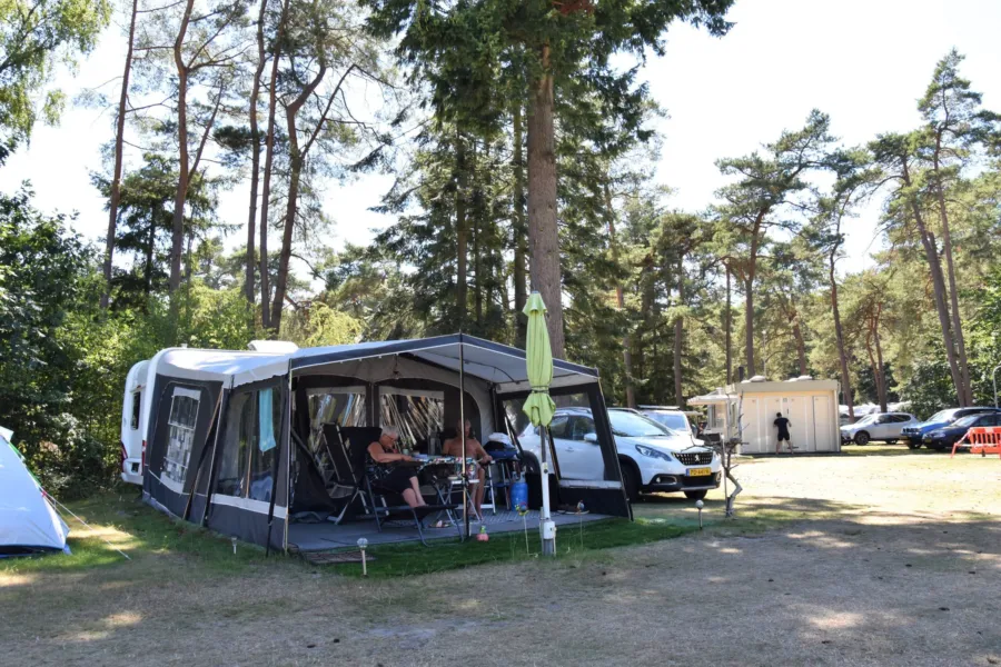 Camping Ommen comfort kampeerplaats Ommerberg 10